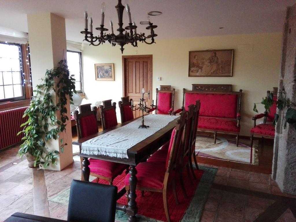 فندق Casa Manoso Cea المظهر الخارجي الصورة